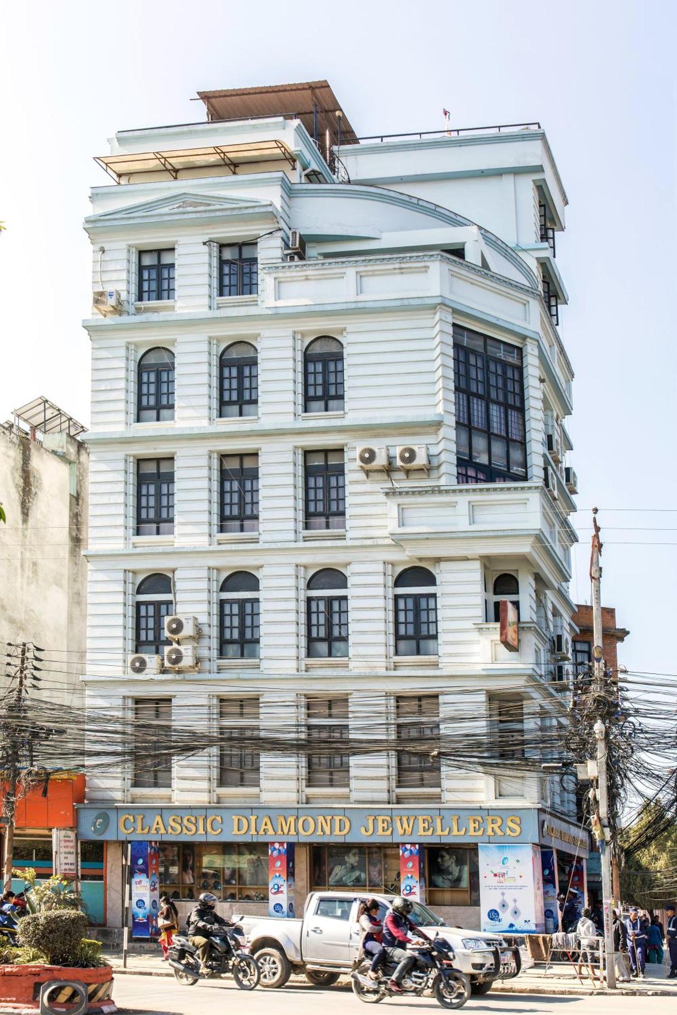 Classic Serviced Apartments Jawlakhel Экстерьер фото