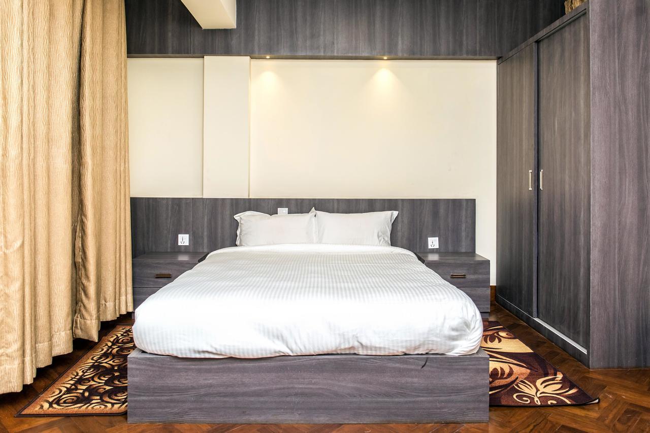 Classic Serviced Apartments Jawlakhel Экстерьер фото